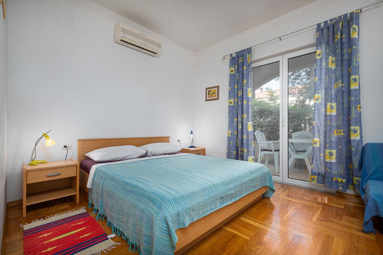 House Laura 200m From The Beach And The Center Appartement