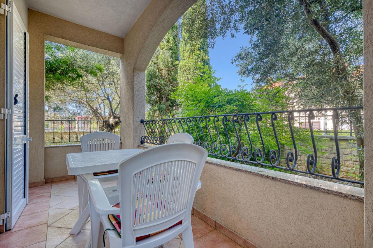 House Laura 200m From The Beach And The Center Poreč