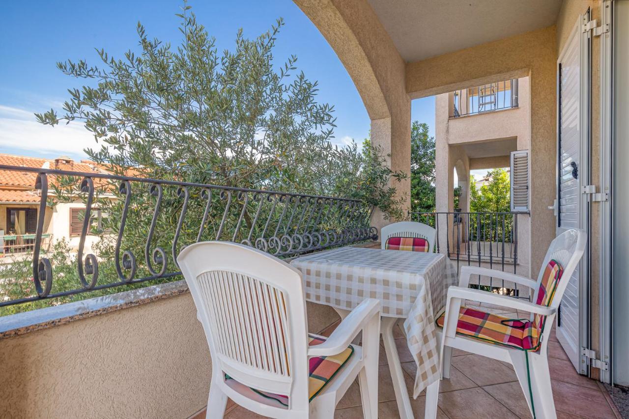 Appartement House Laura 200m From The Beach And The Center